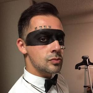 Meet your Posher, Javi